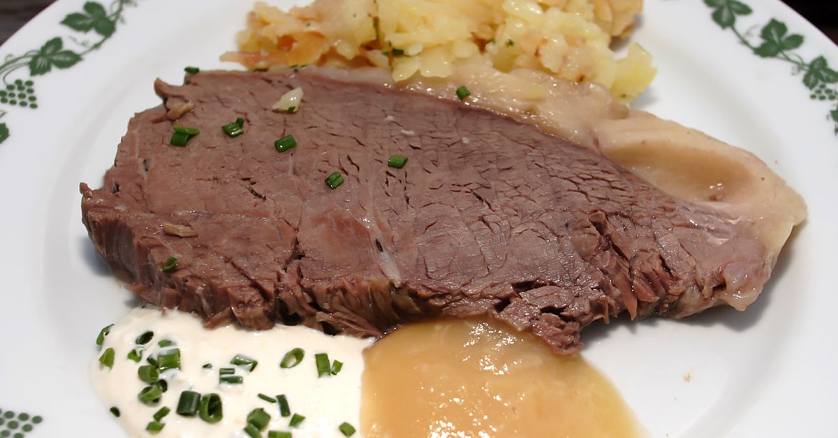 Tafelspitz nach Grossmutter-Art mit Schnittlauchsauce und Apfelkren - MiBon