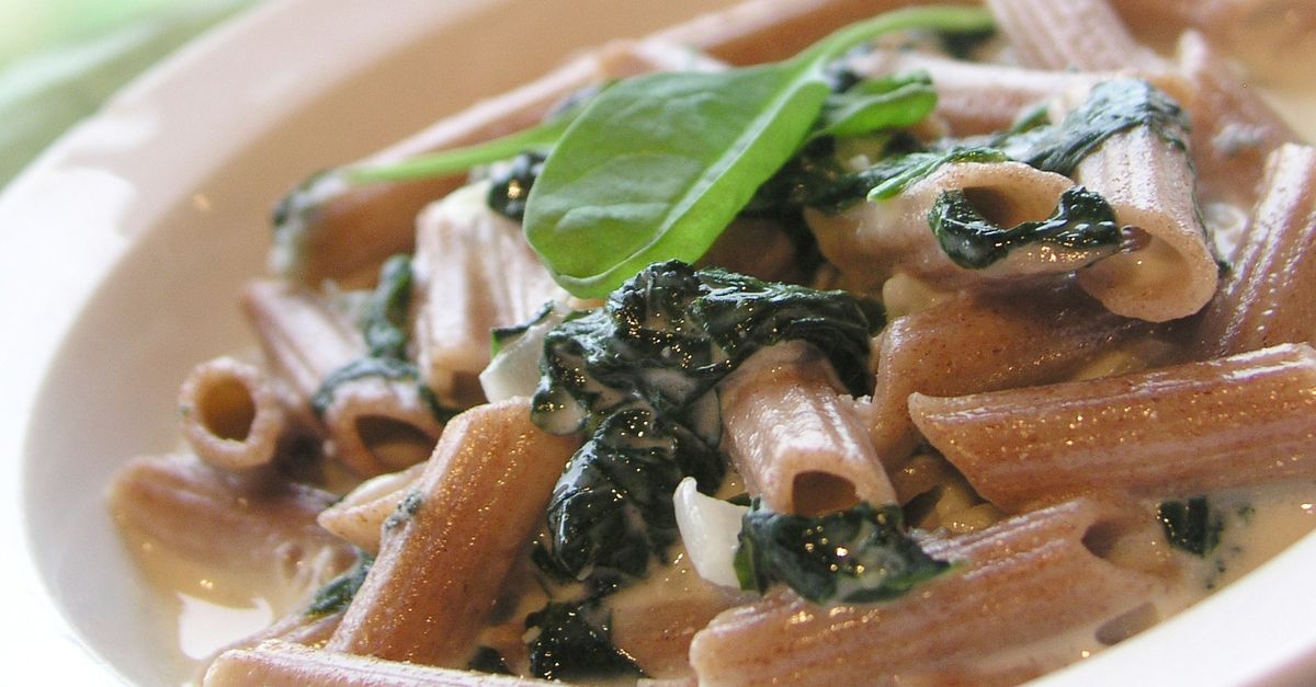 Penne mit Spinat und Gorgonzola - MiBon