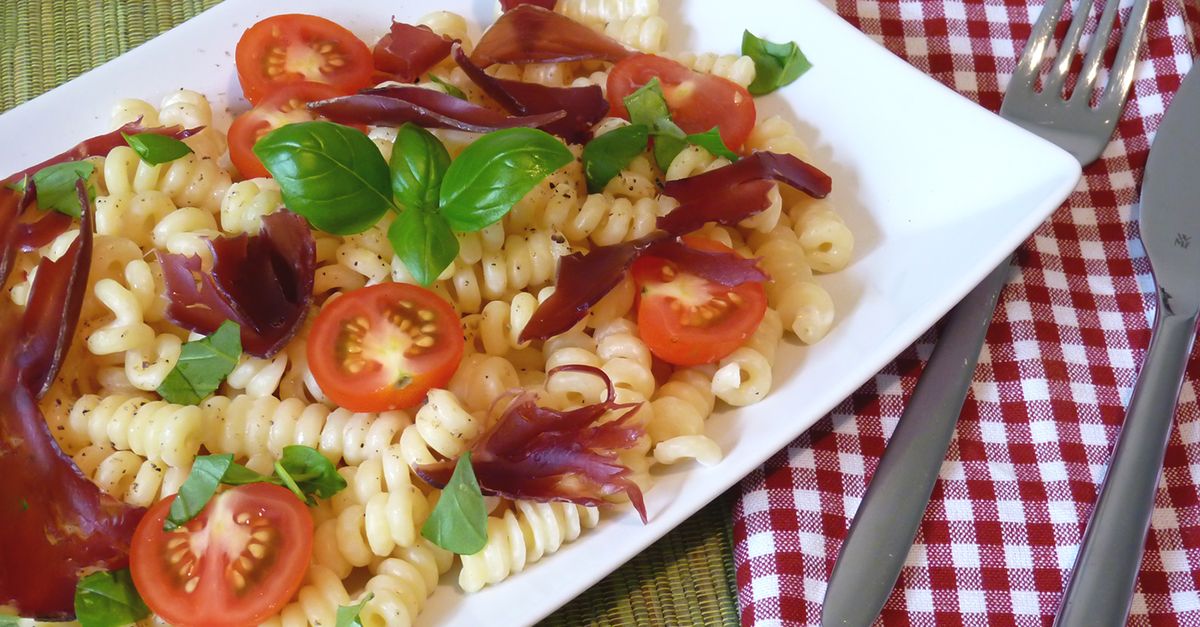 Sommerlicher Fusilli-Salat - MiBon