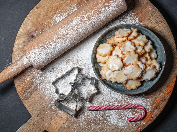 mailaenderli_mit_zuckerguss.jpg
