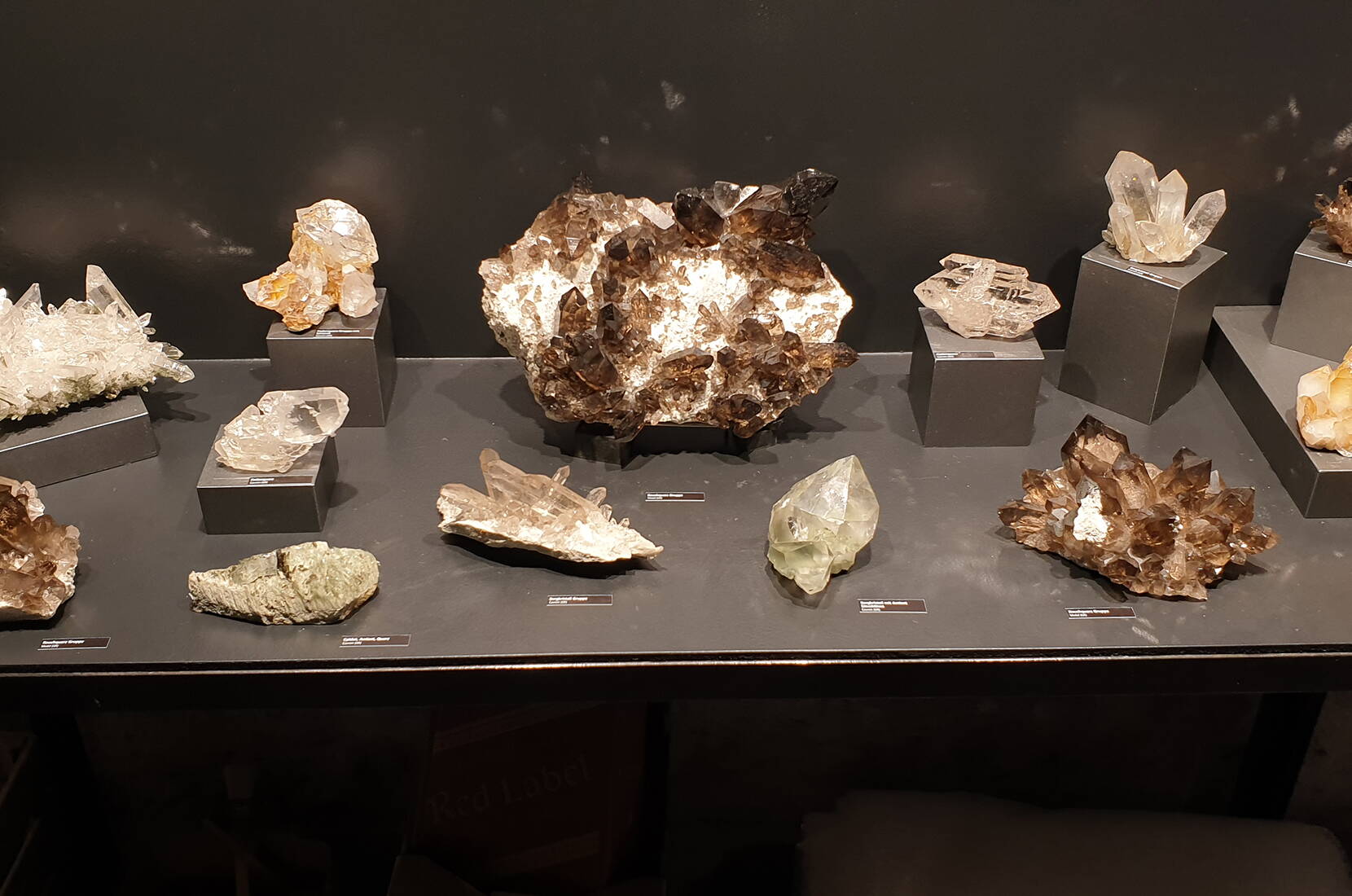 Das Urner Mineralien-Museum in Seedorf ist wohl das ungewöhnlichste und faszinierendste Mineralienmuseum der Schweiz. Ein Besuch im Mineralienmuseum ist immer ein Ausflug wert, für Gross und Klein.