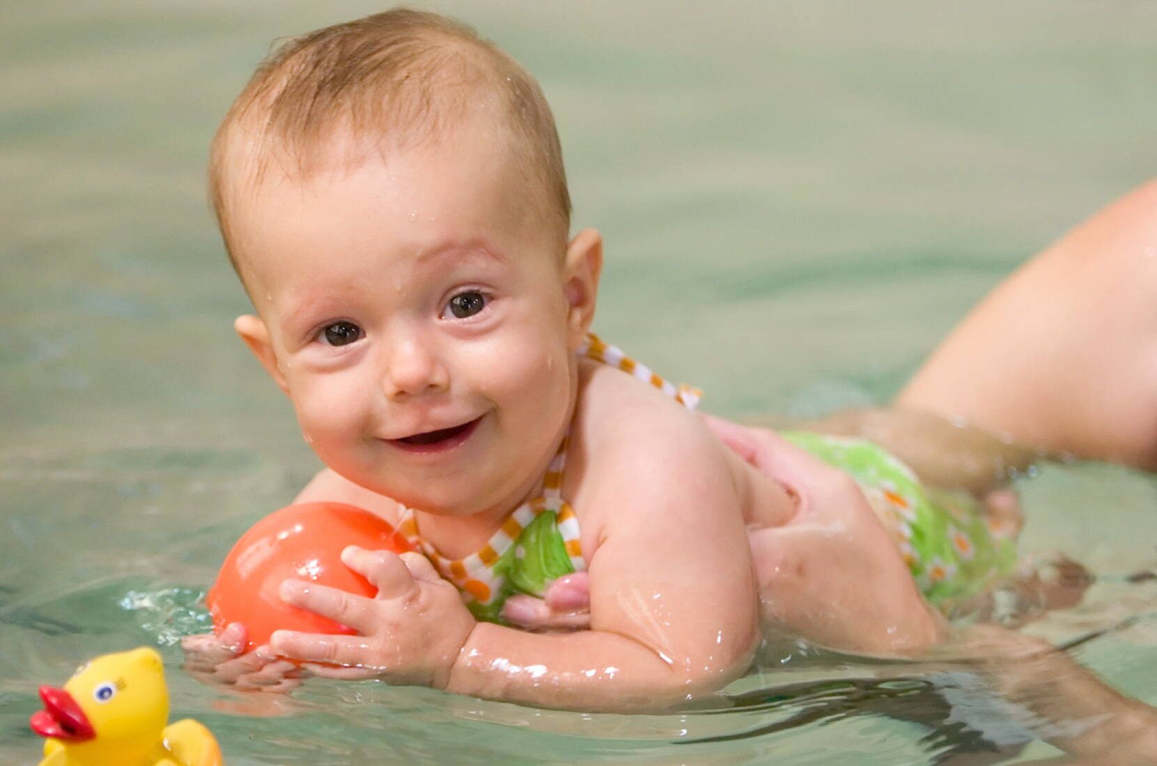 Jusqu'à CHF 100.- de réduction sur les cours de natation de Schildkrötli-Swimmers. Téléchargez maintenant le bon et profitez d'une réduction allant jusqu'à CHF 100.- sur votre prochain cours de natation (bébé ou parent-enfant). 