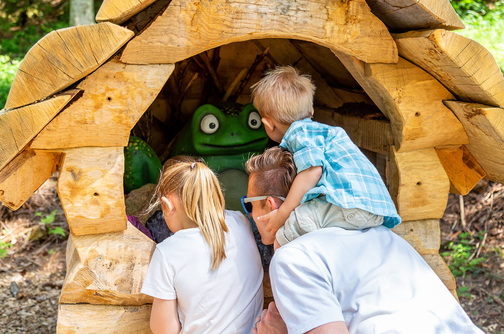 Der Zugiblubbi Erlebnisweg befindet sich auf einer Strecke von rund 4,5 Kilometer und dauert zwischen 1.5h und 2h (je nach Aufenthalt an den verschiedenen Posten). Die ganze Strecke ist Kinderwagen-/rollstuhlgängig. 