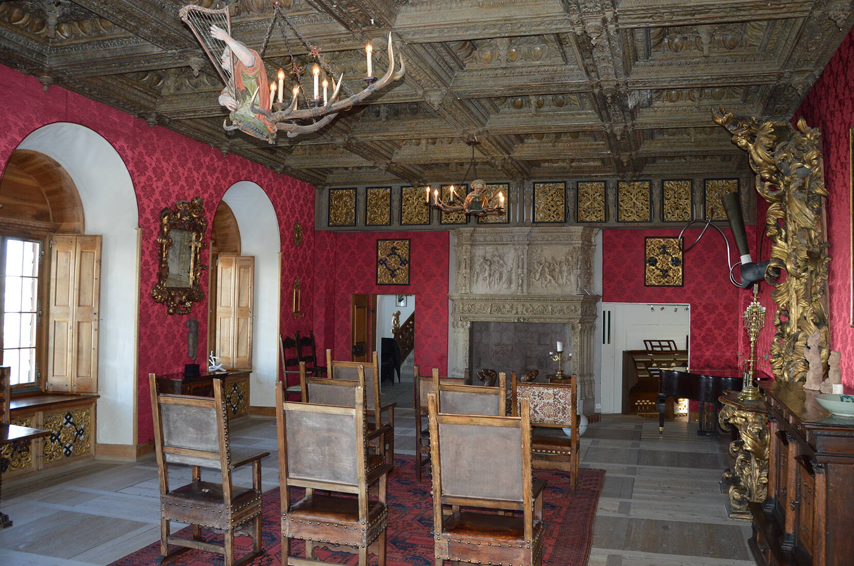 Excursion en famille au château de Tarasp. L'emblème de la Basse-Engadine avec ses presque 1000 ans d'histoire du château!