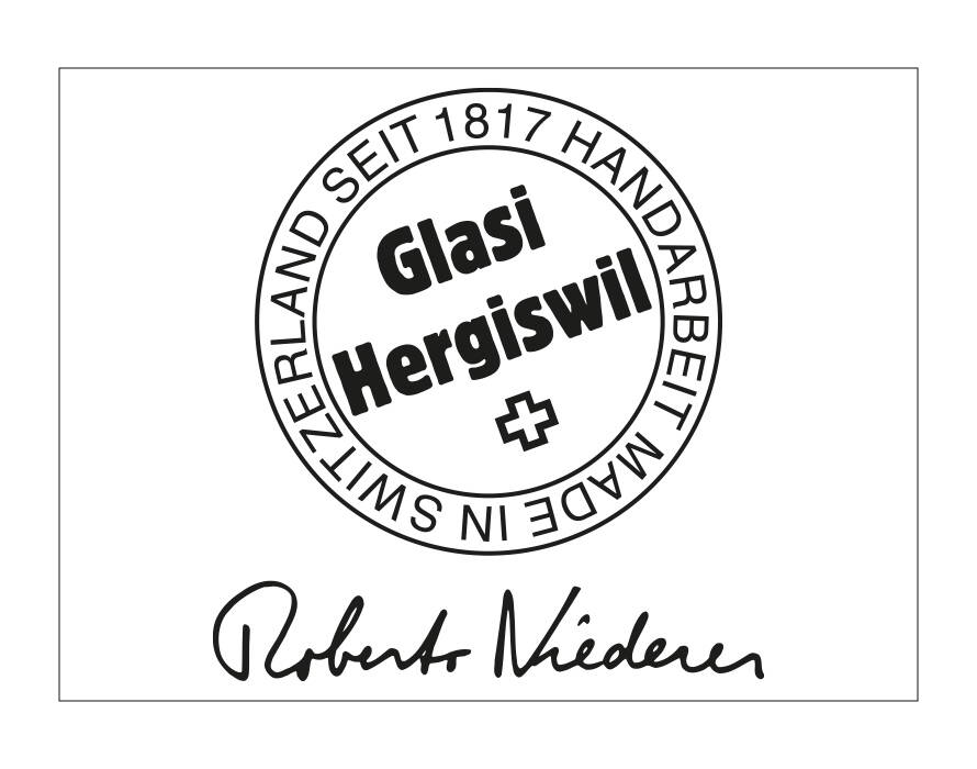 Schwarz-weisses Logo mit rundem Siegel „Glasi Hergiswil – Handarbeit seit 1817“ und Signatur „Roberto Niederer“.