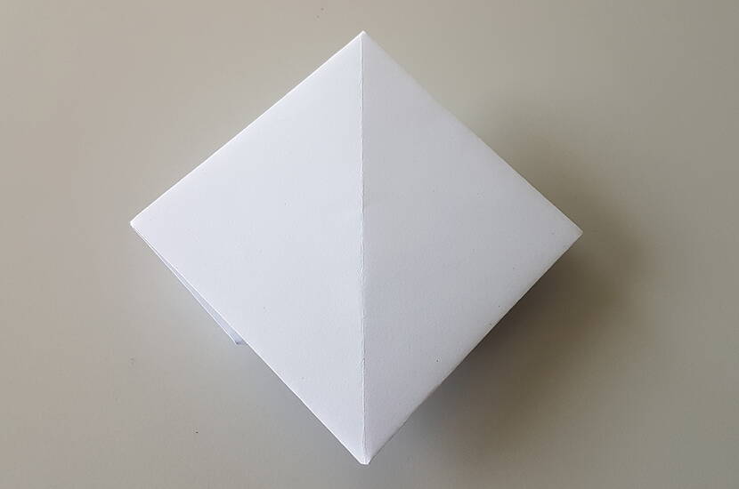 Karte mit 3D Faltherz Eine Schritt-für-Schritt-Anleitung für das 3D-Faltherz findest du in der Anleitung.