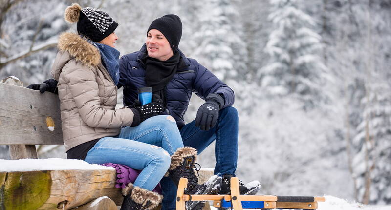 In der märchenhaften Winterlandschaft ist ein Spaziergang oder eine kurze Wanderung auf dem Zugerberg besonders schön. Vier gespurte Winterwanderwege unterschiedlicher Länge versprechen erholsame Stunden und Winter pur.