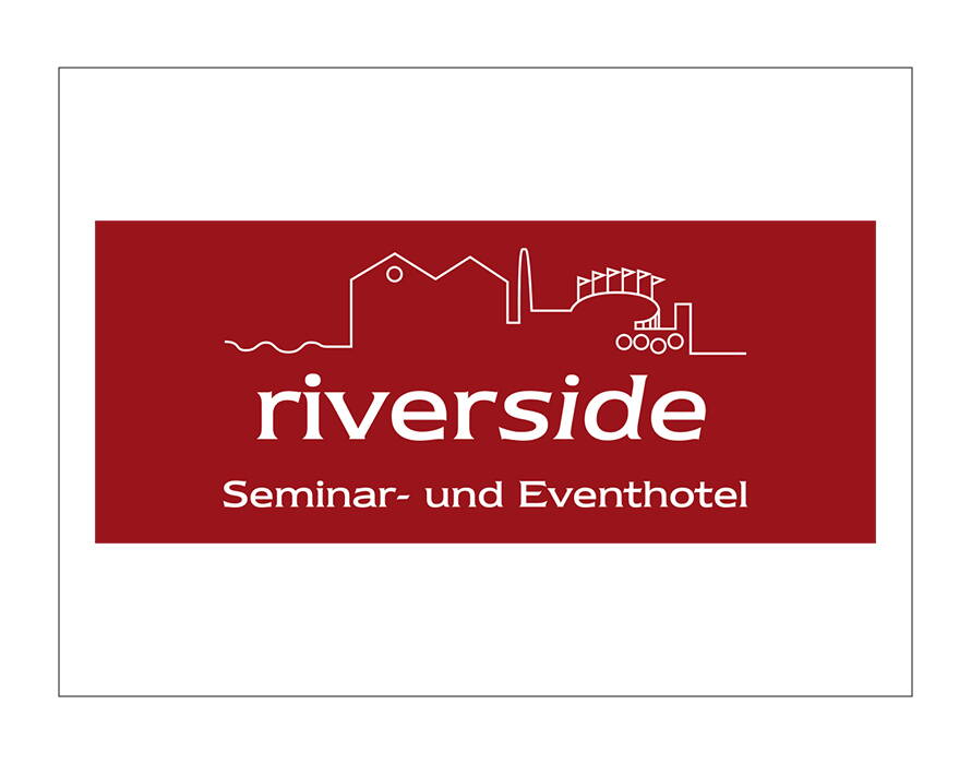 Logo mit rotem Hintergrund, weissem Schriftzug „riverside“ und grafischen Gebäudeelementen.