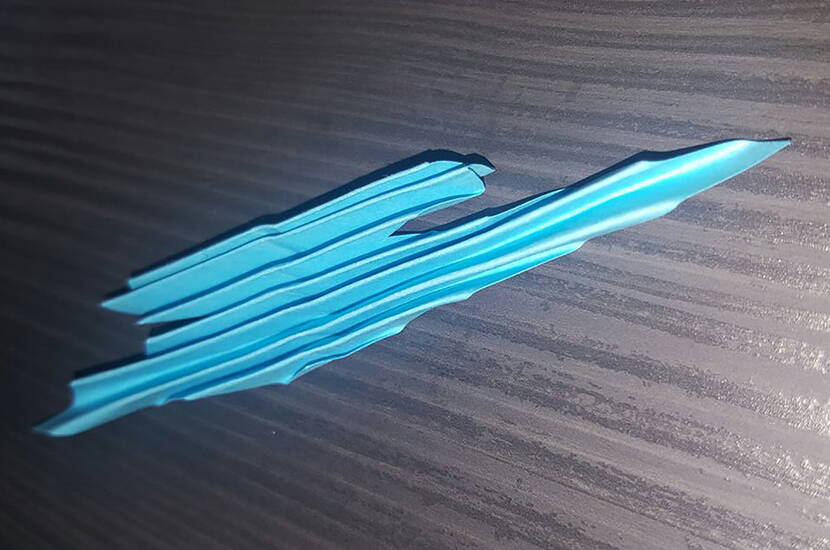 Bricole une belle décoration de porte pour le printemps, en suivant les instructions étape par étape.